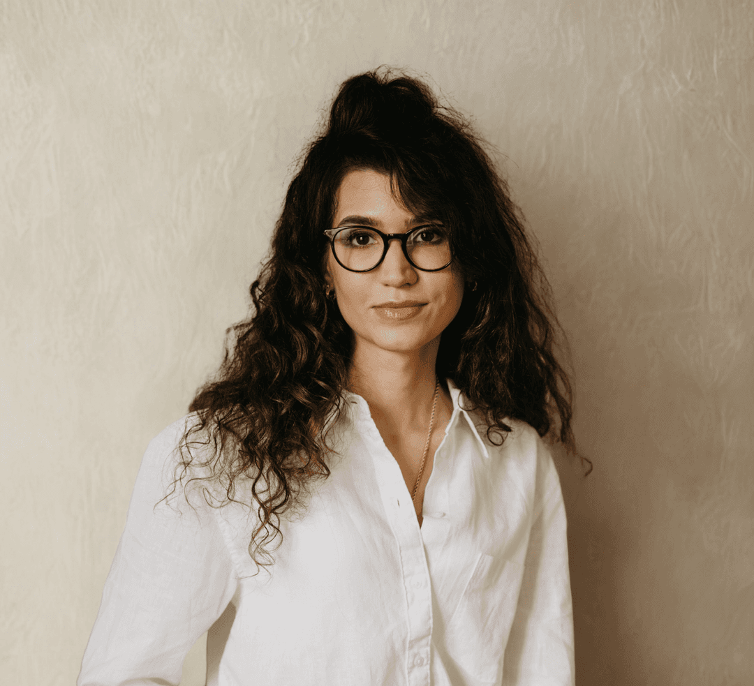 Maja Chaudhuri – psycholog, seksuolog, psychoterapeuta certyfikowany | Psychoterapia Online Rozwiąż Mnie